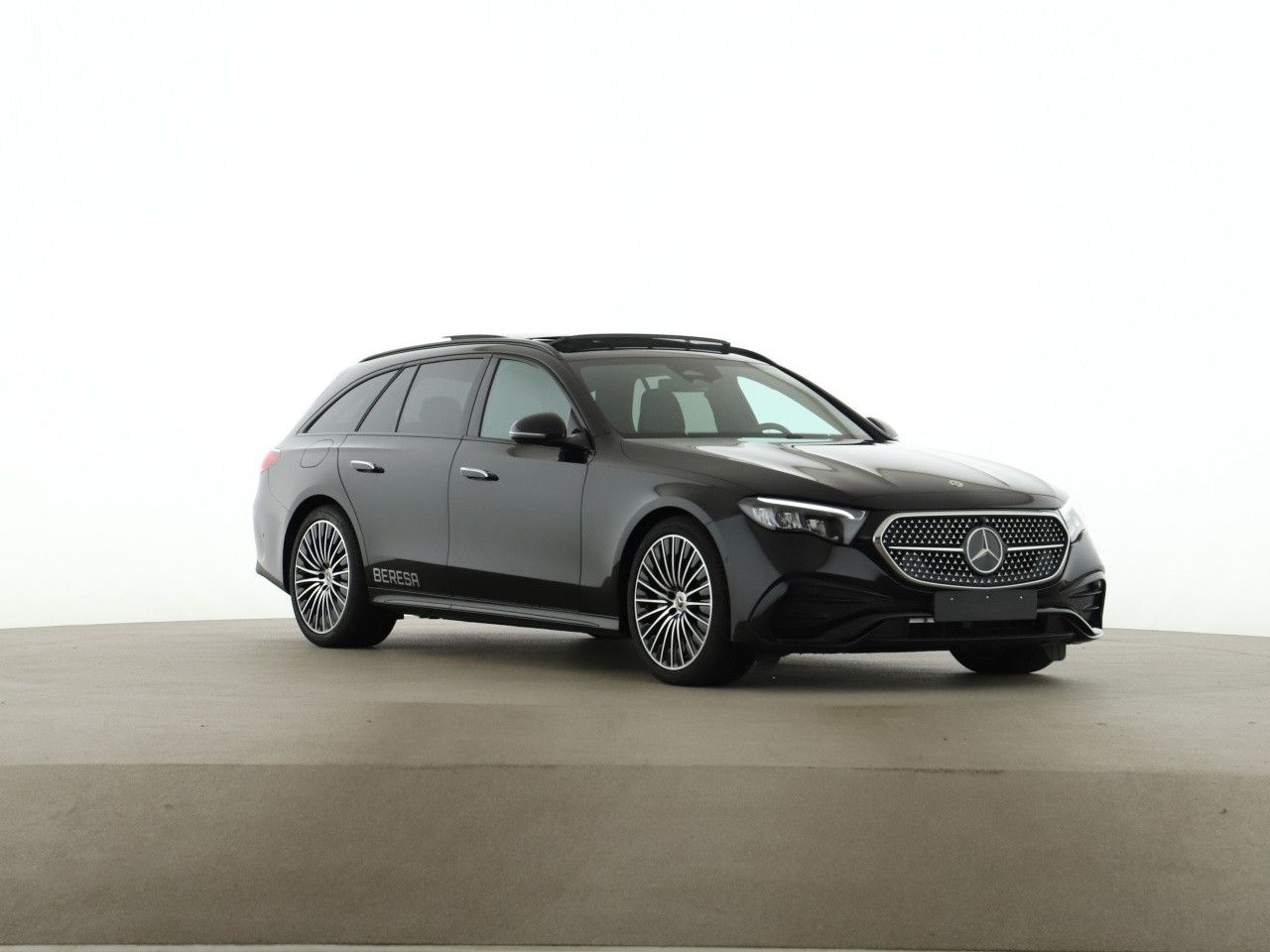 Mercedes-Benz E-Klasse – Bild 8