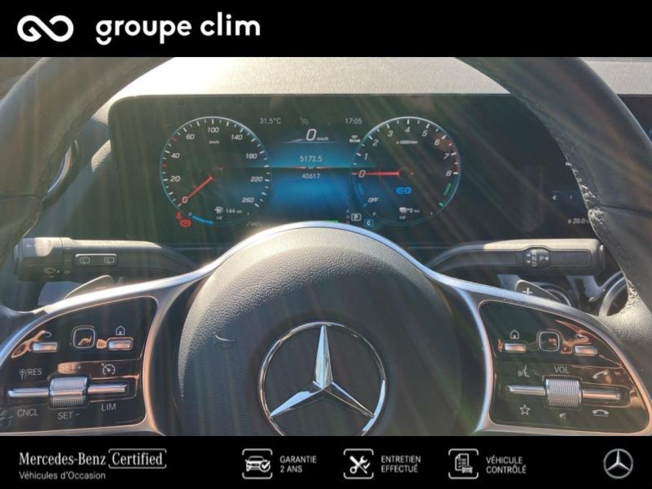 Photo du v&eacute;hicule 17 / 18