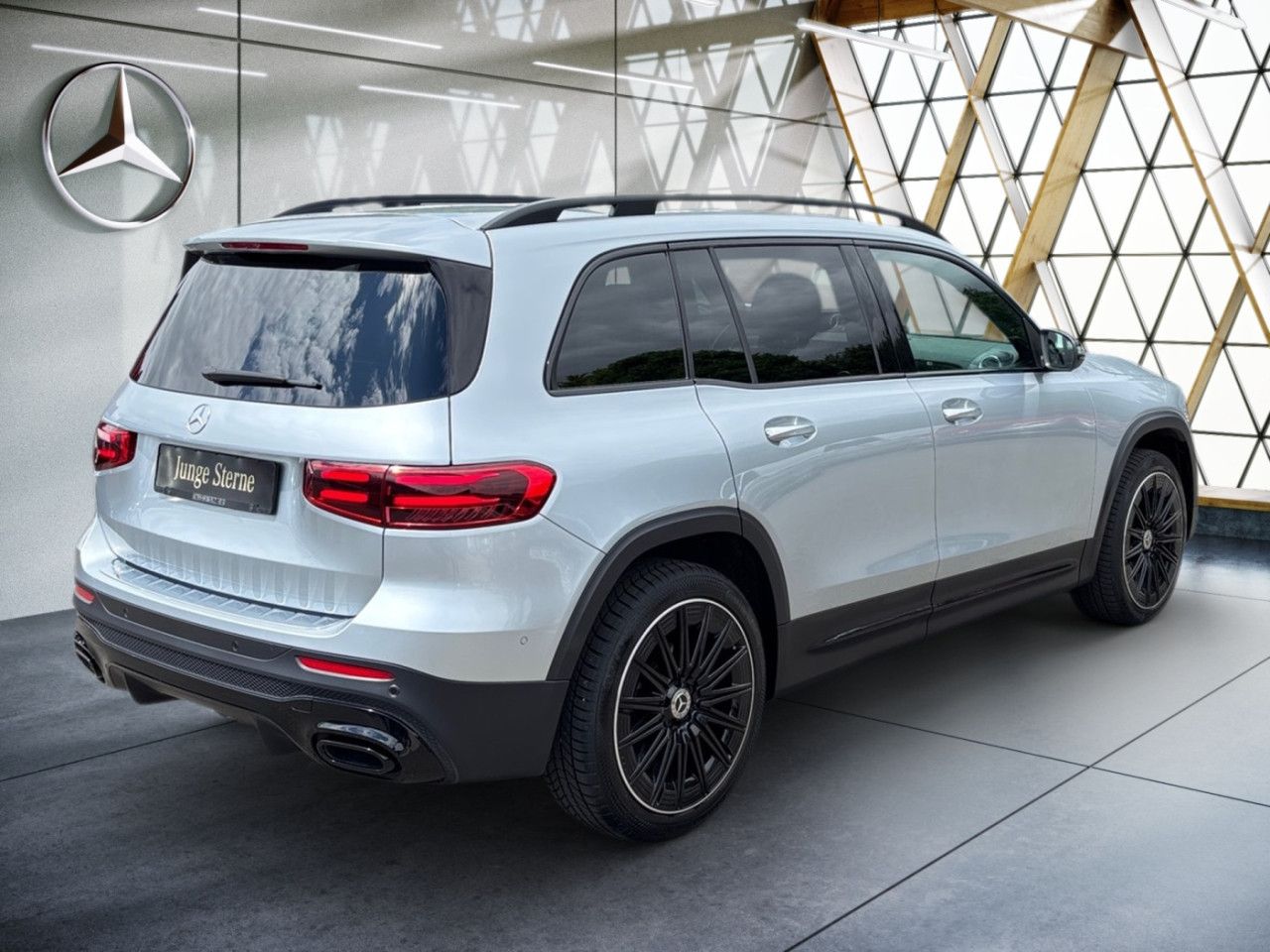 Mercedes-Benz GLB – Bild 14
