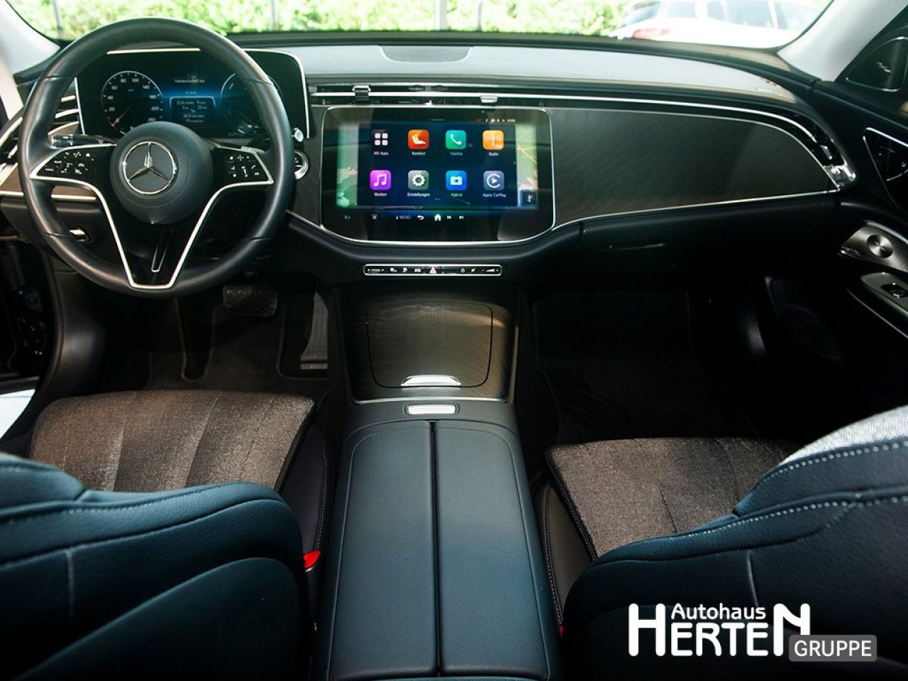 Mercedes-Benz E-Klasse – Bild 11