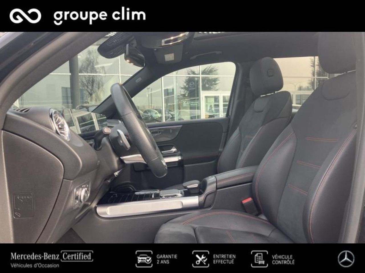 Photo du v&eacute;hicule 17 / 18