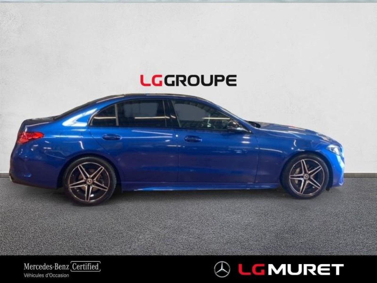 Photo du v&eacute;hicule 8 / 18