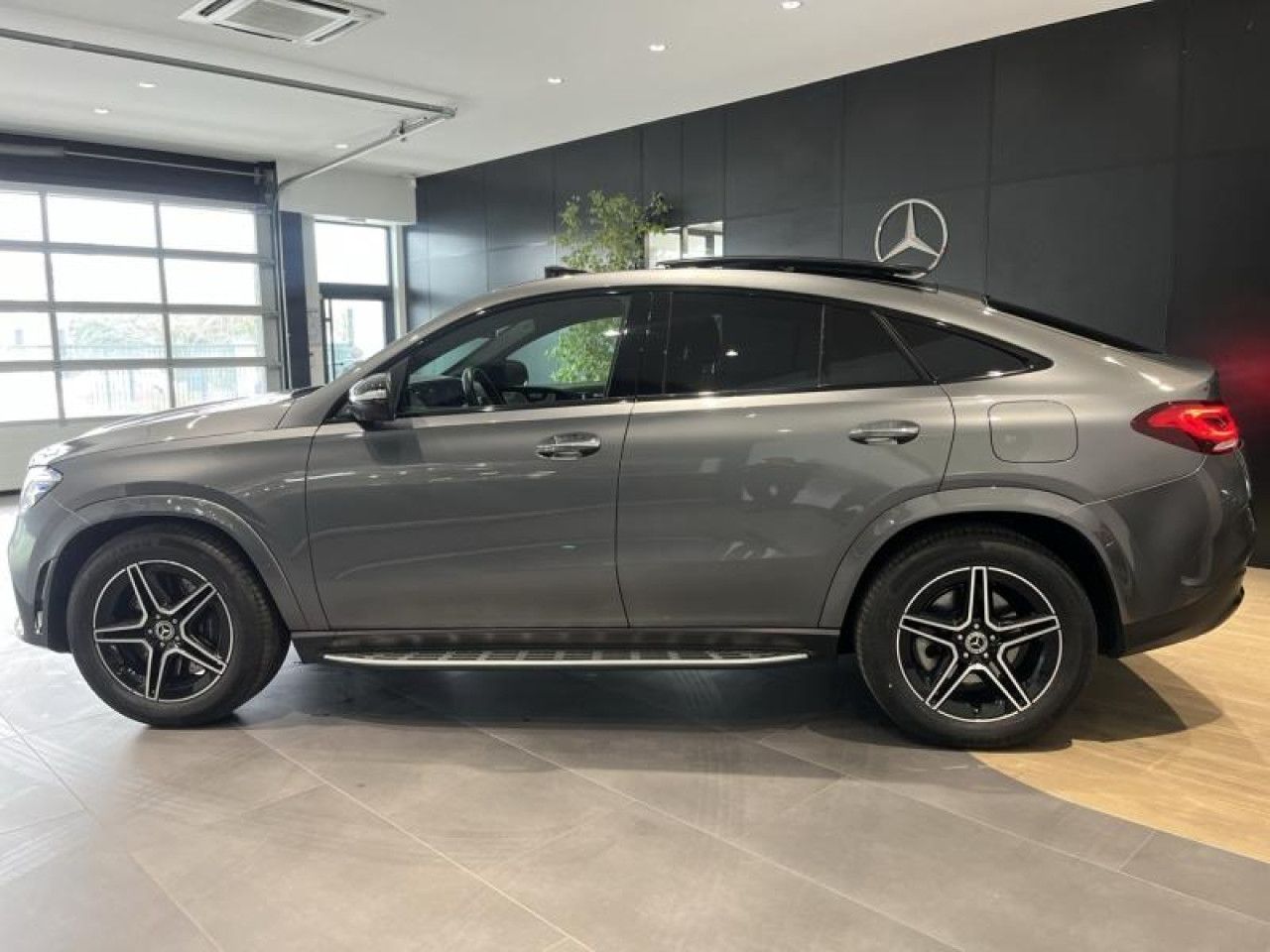 Photo du véhicule 8 / 18