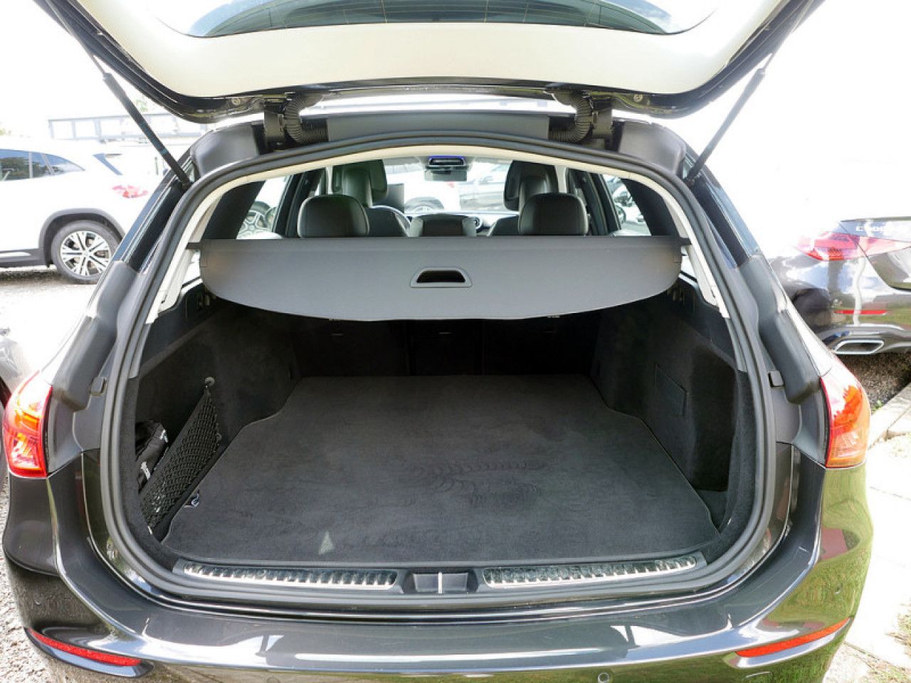 Mercedes-Benz C-Klasse – Bild 10