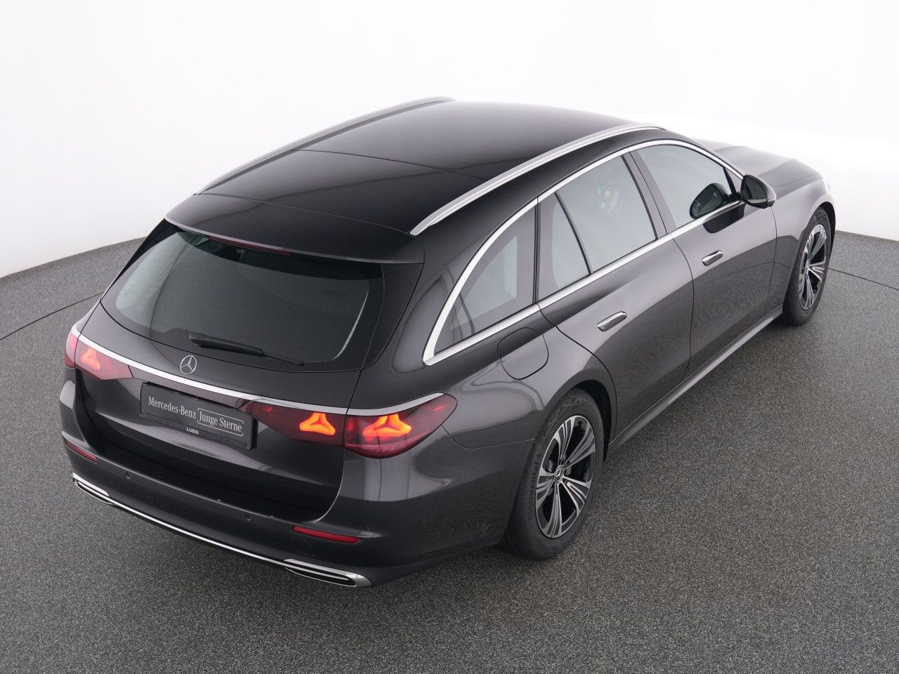 Mercedes-Benz E-Klasse – Bild 18
