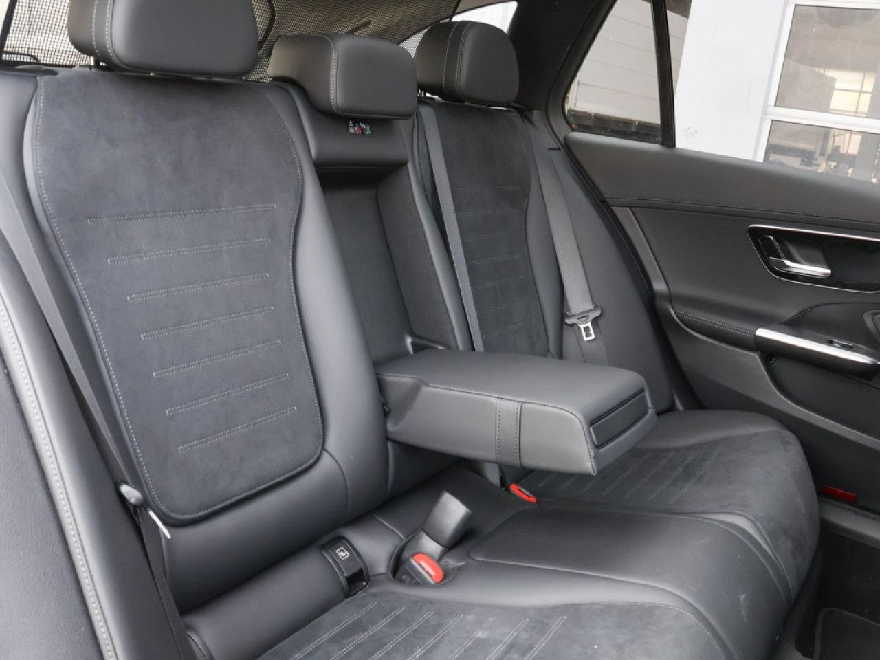 Mercedes-Benz C-Klasse – Bild 4