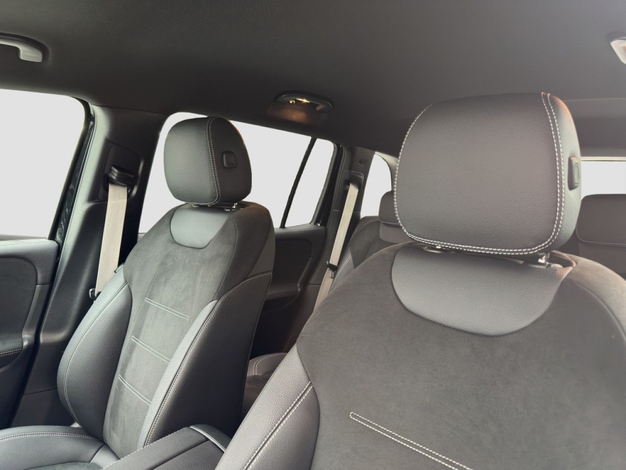 Mercedes-Benz GLB – Bild 15