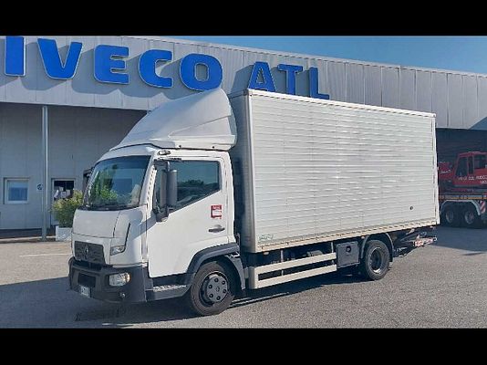 Vehicle image 1 / 6