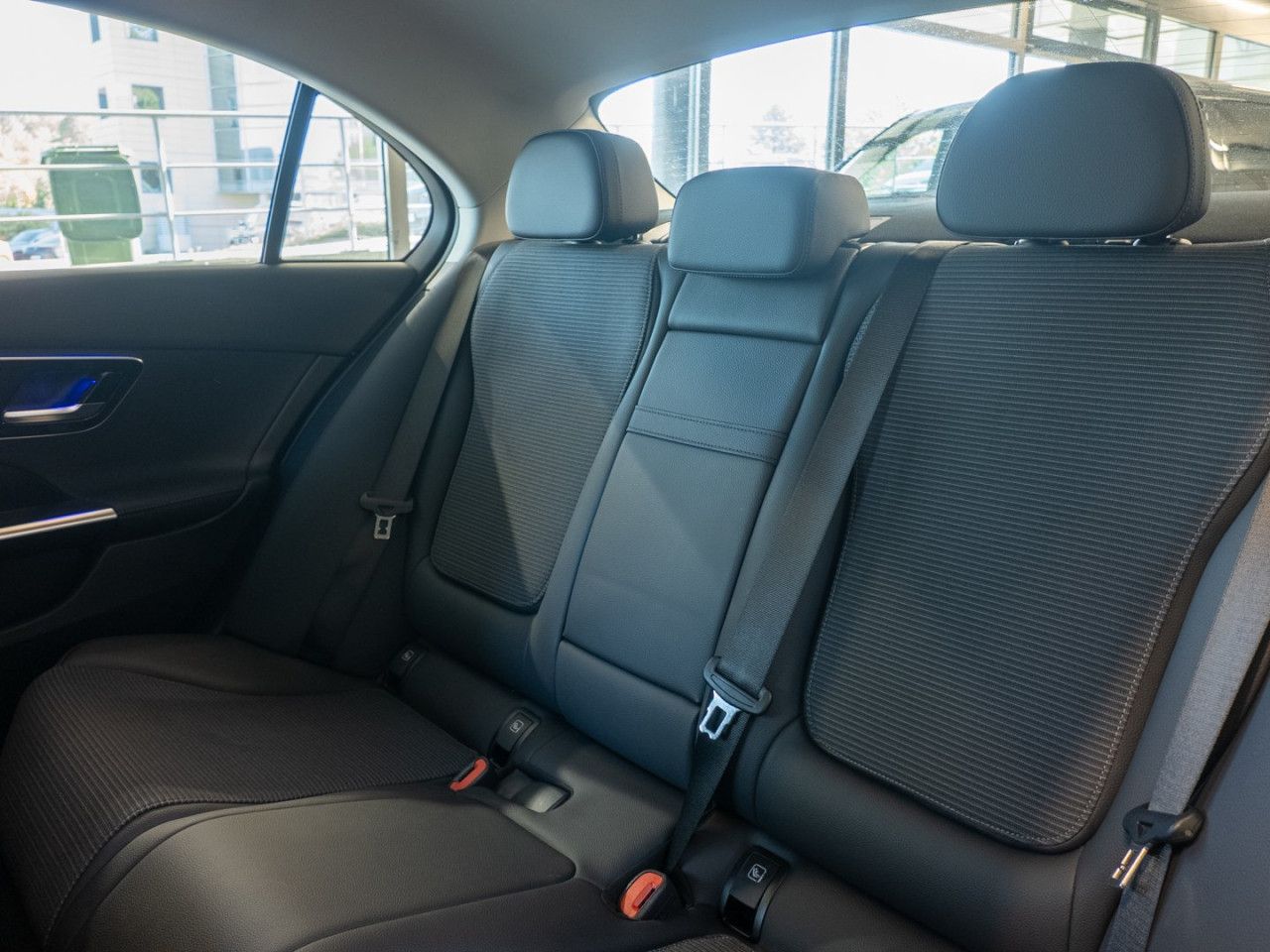 Mercedes-Benz C-Klasse – Bild 25