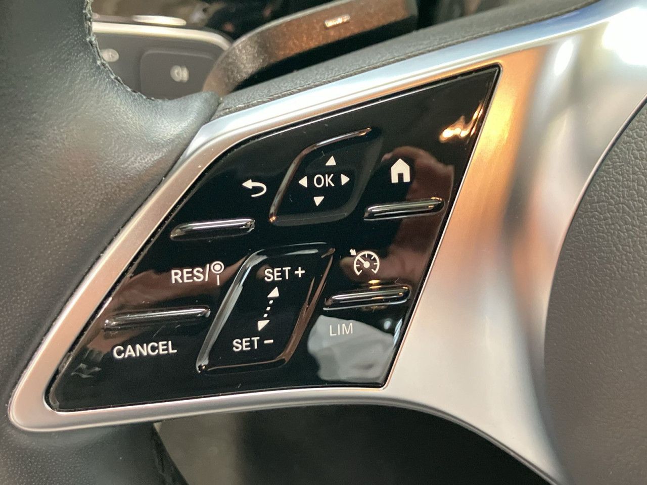 Fahrzeugbild 18 / 26