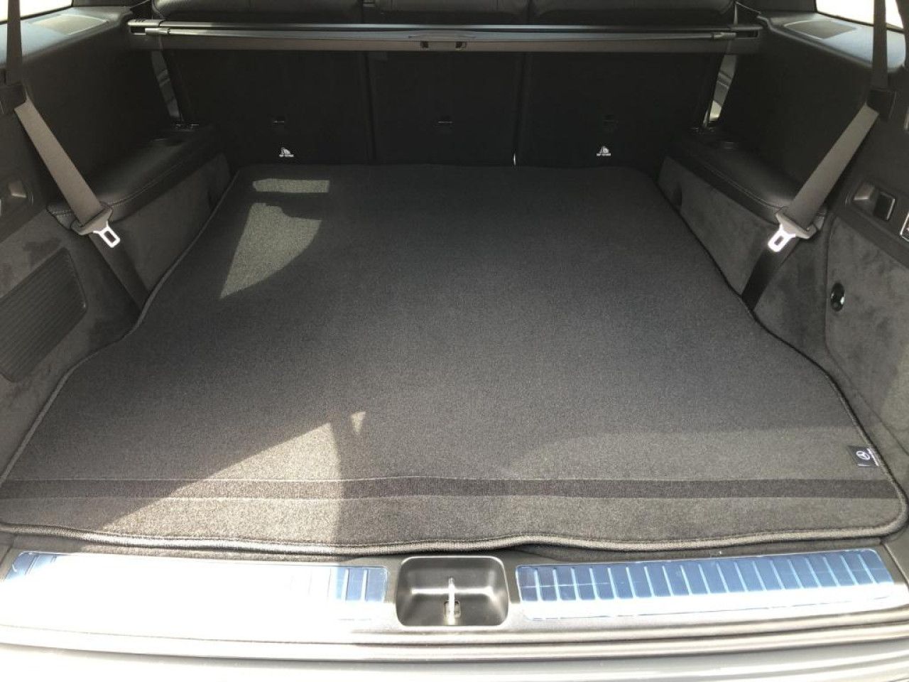 Mercedes-Benz GLS – Bild 12