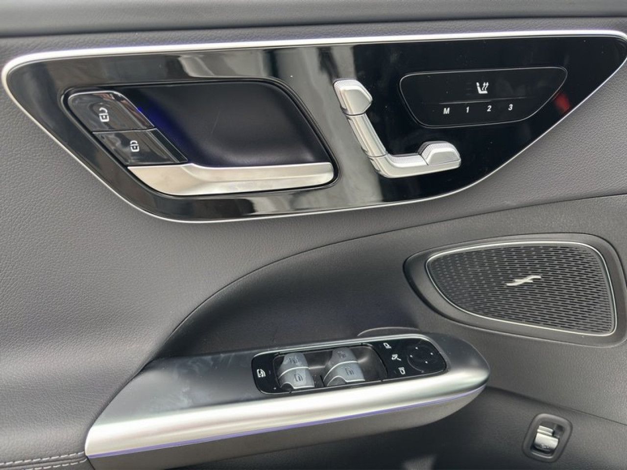 Mercedes-Benz C-Klasse – Bild 12