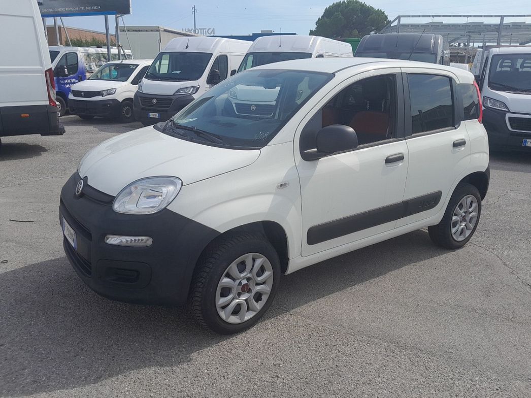 Fiat | PANDA BENZINA 4 x 4