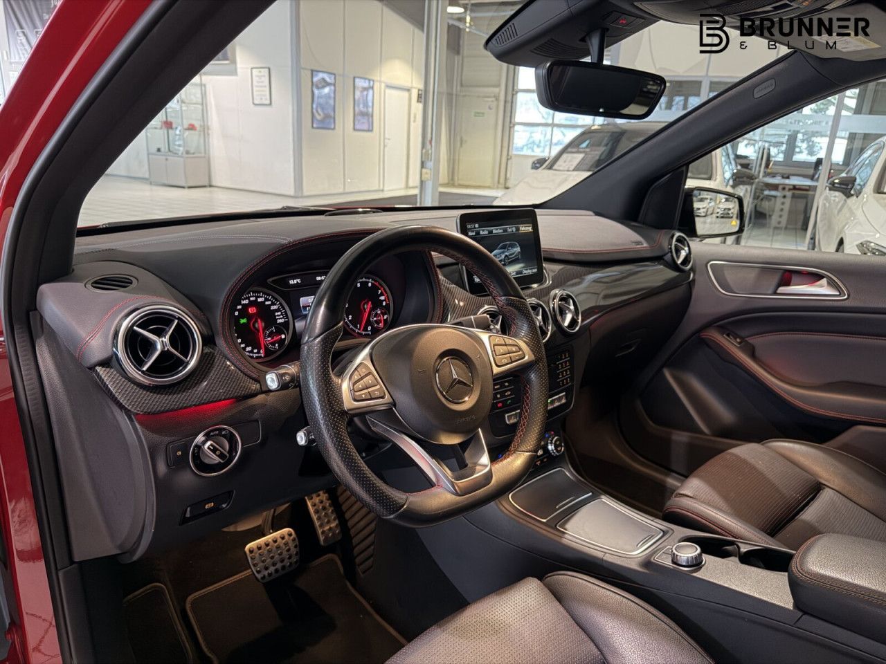 Fahrzeugbild 10 / 15