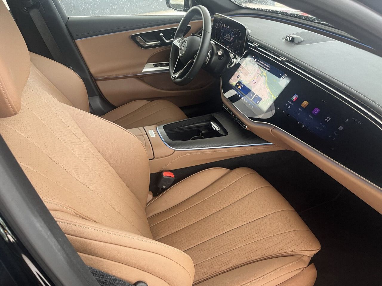 Mercedes-Benz E-Klasse – Bild 21