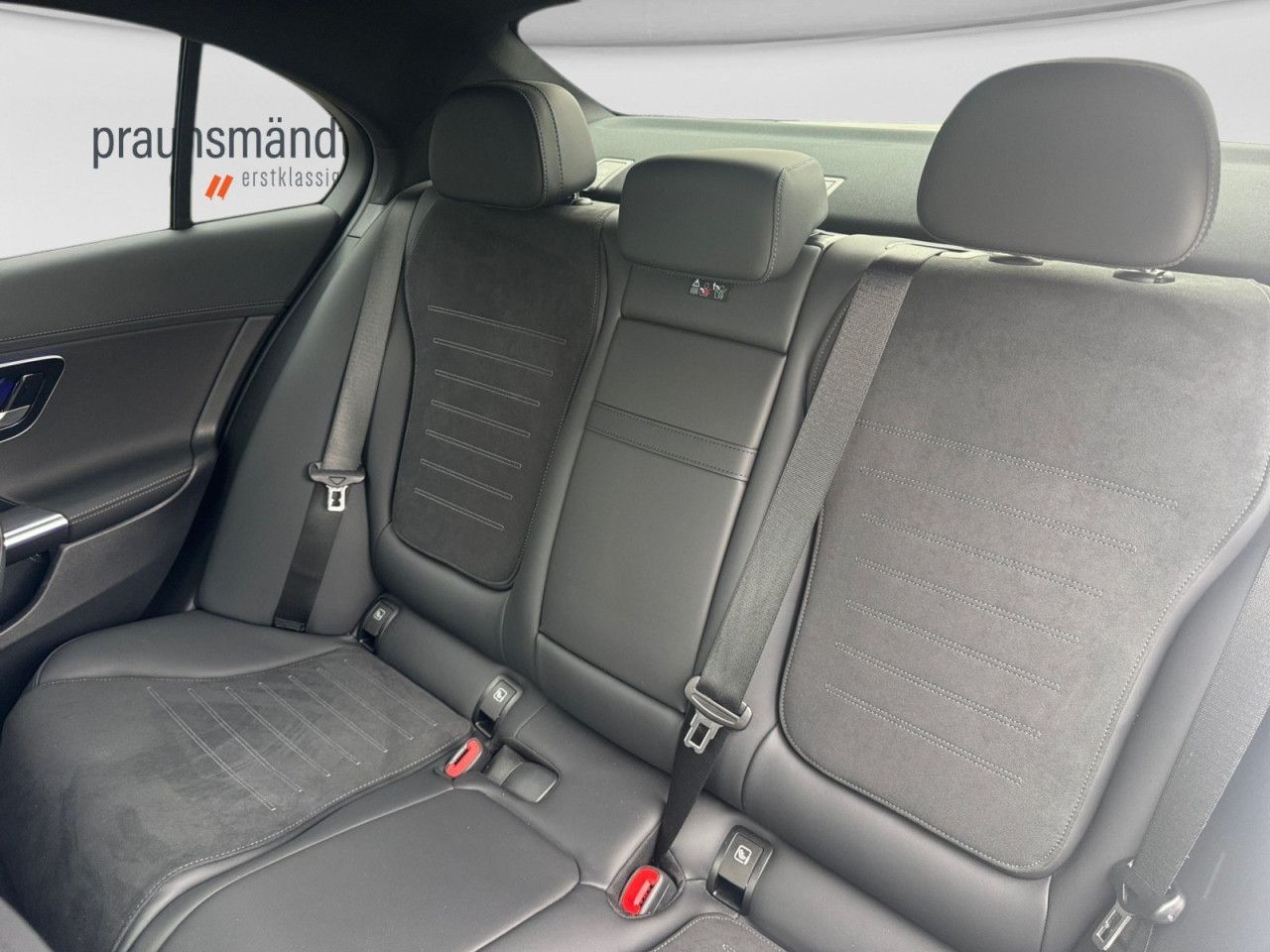 Mercedes-Benz C-Klasse – Bild 14