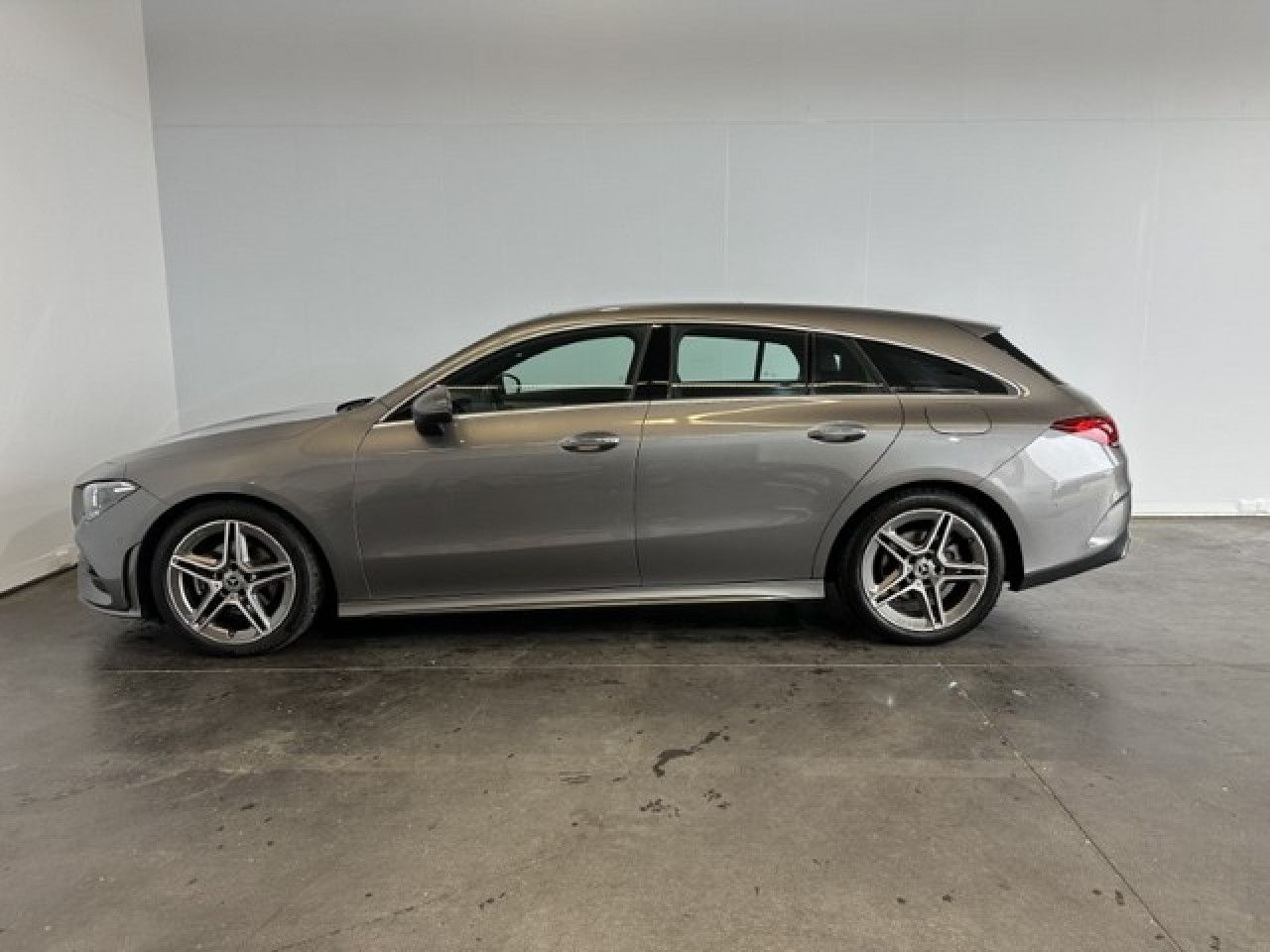 Imagem do ve&iacute;culo 4 / 19