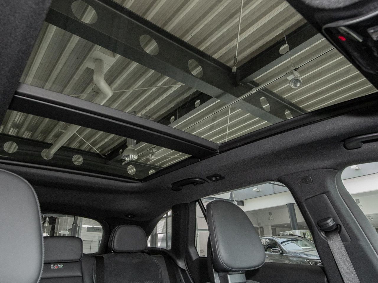 Mercedes-Benz GLC – Bild 7
