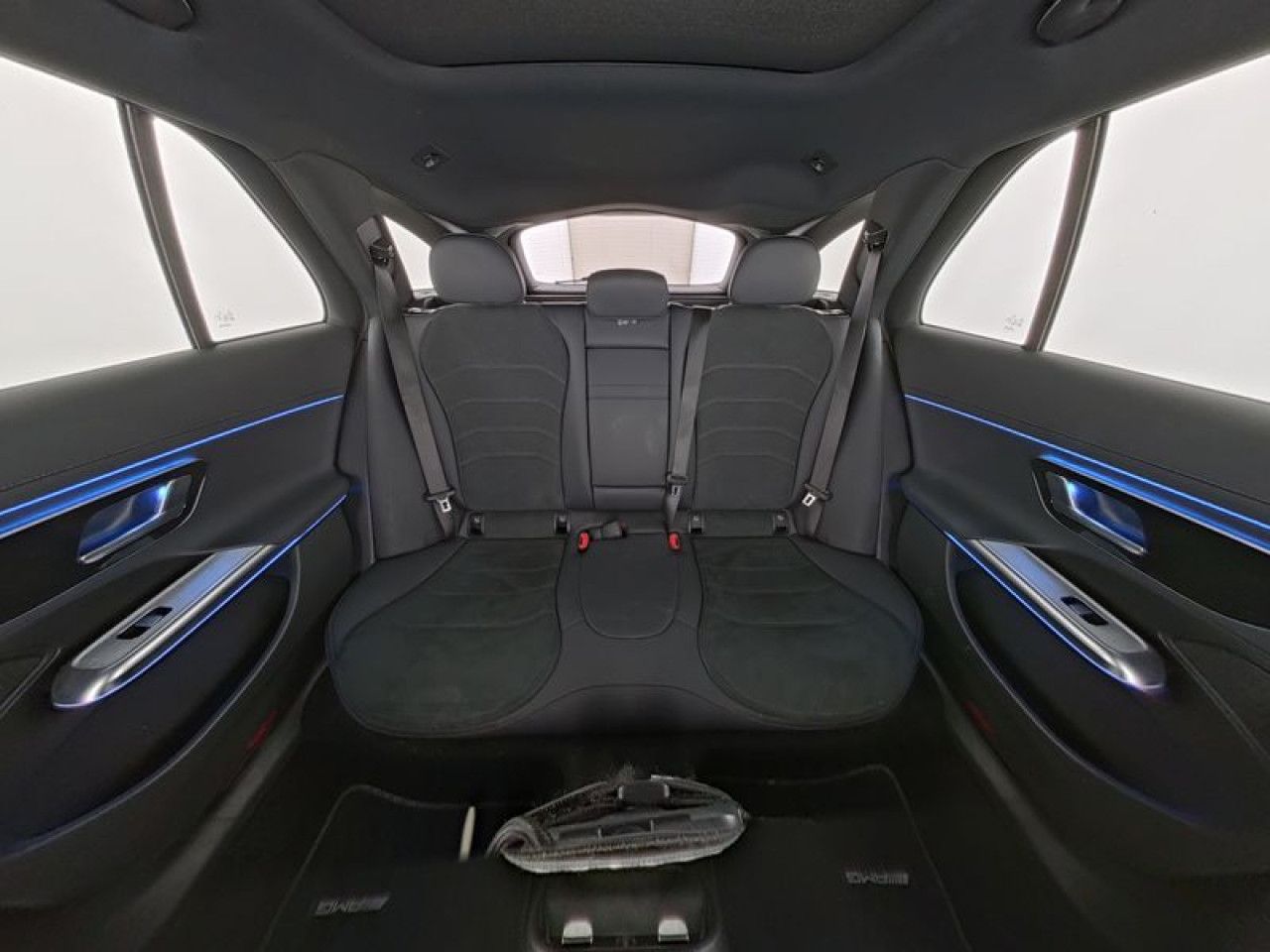 Mercedes-Benz E-Klasse – Bild 7