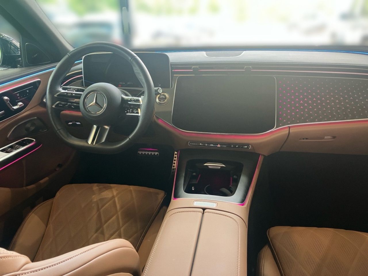 Mercedes-Benz E-Klasse – Bild 8