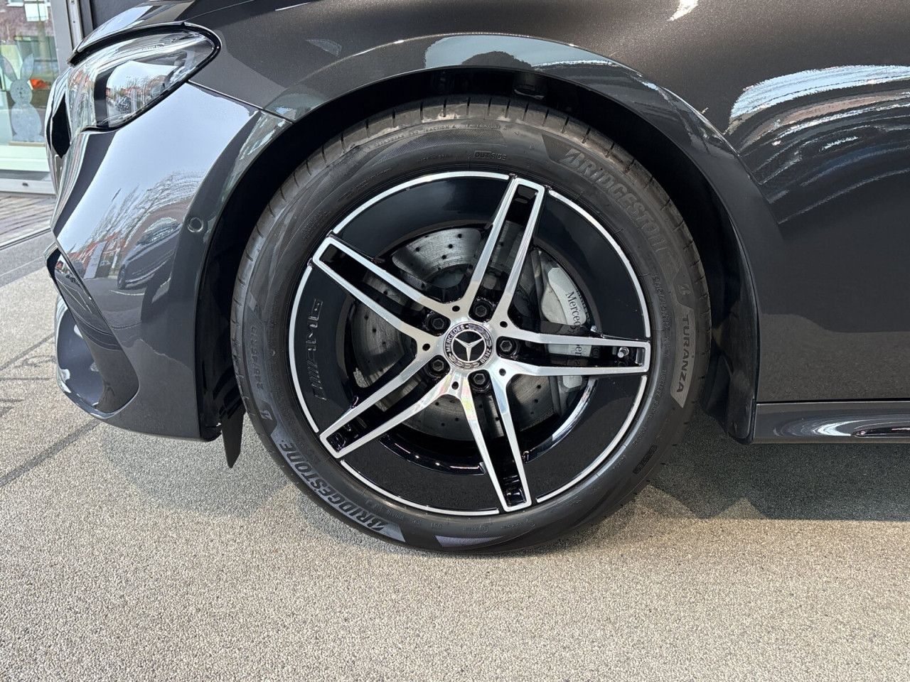 Mercedes-Benz E-Klasse – Bild 19