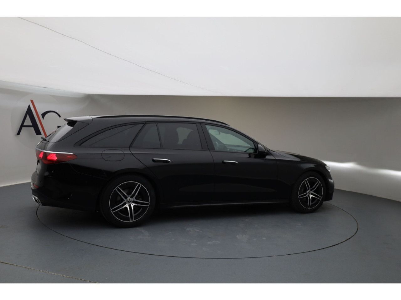 Mercedes-Benz E-Klasse – Bild 5