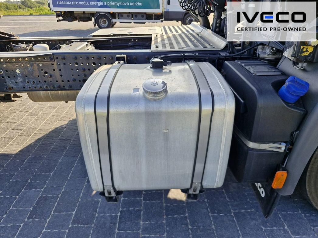 IVECO | AT440S40T/P ADR