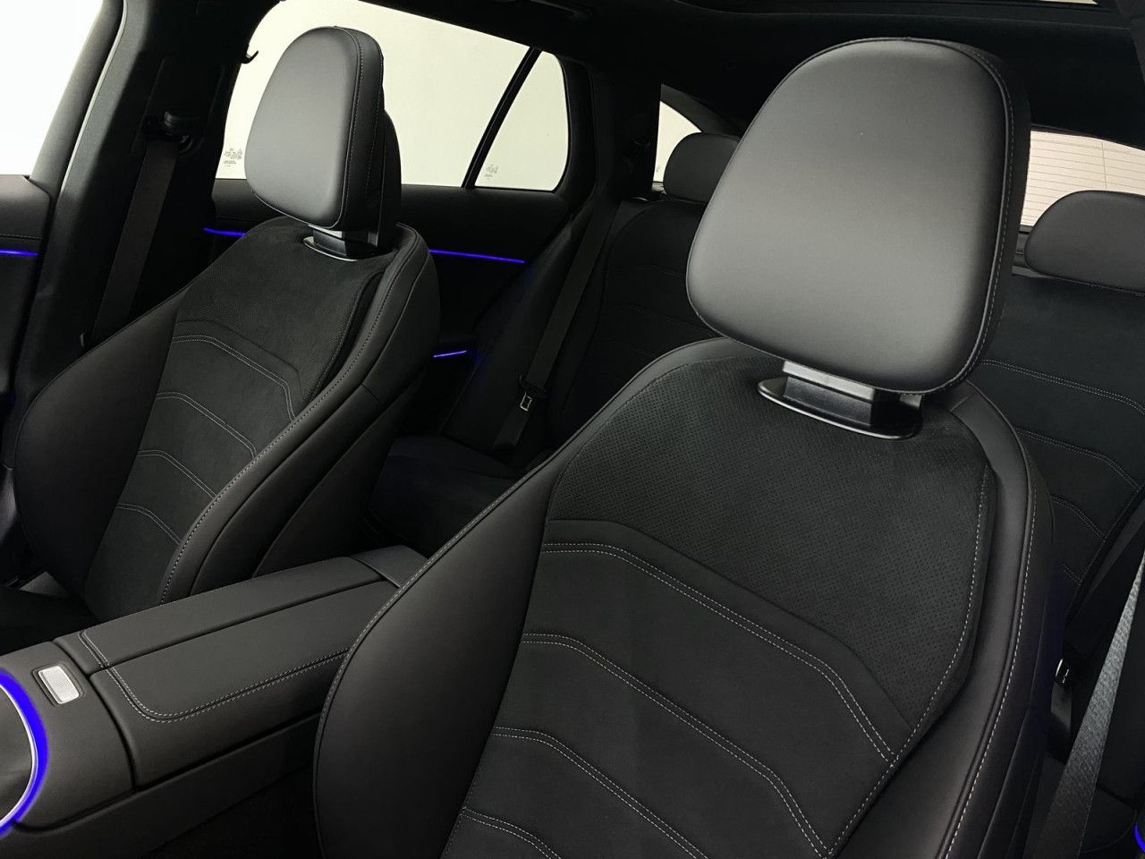 Mercedes-Benz E-Klasse – Bild 7