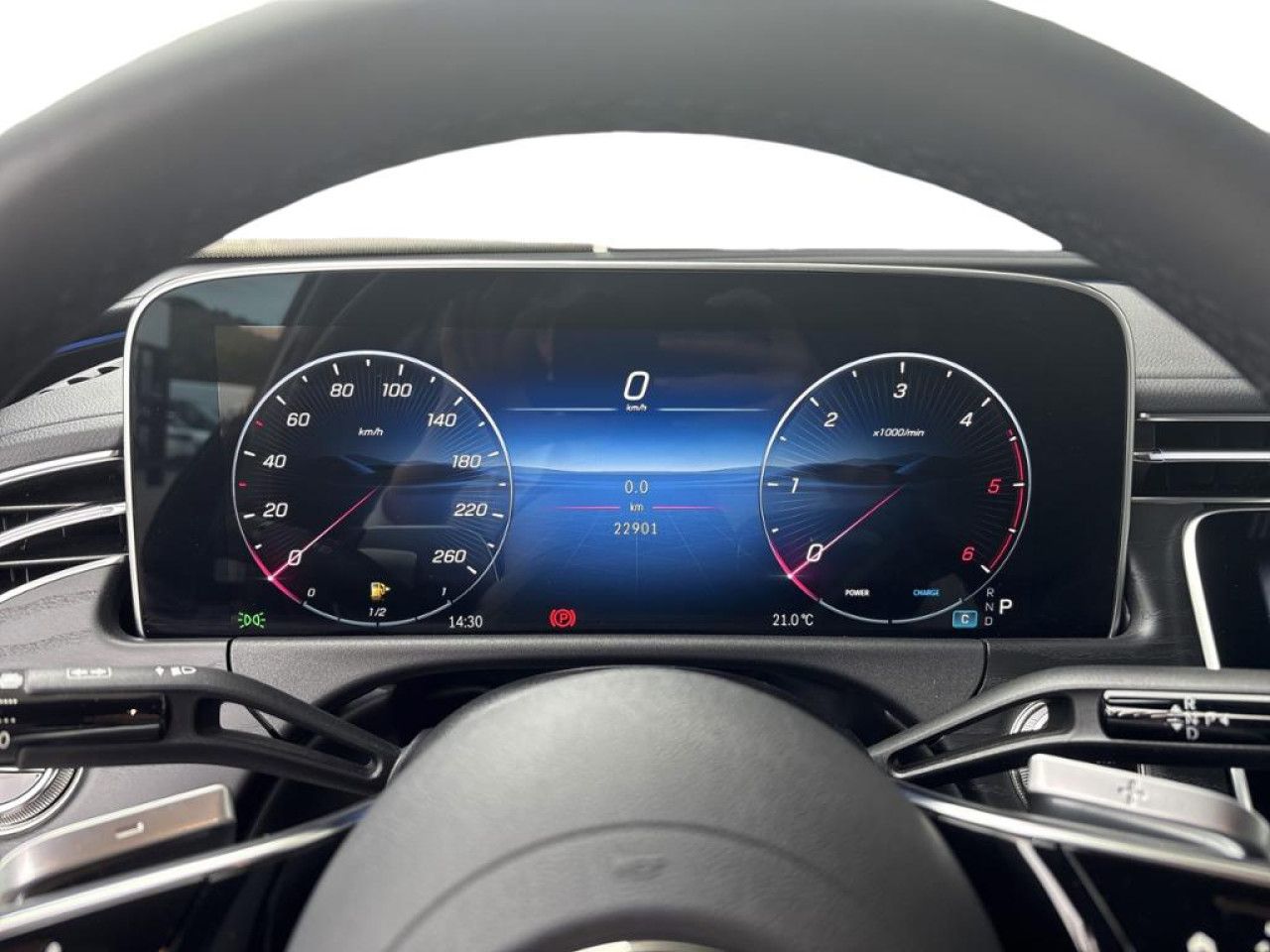 Mercedes-Benz E-Klasse – Bild 10