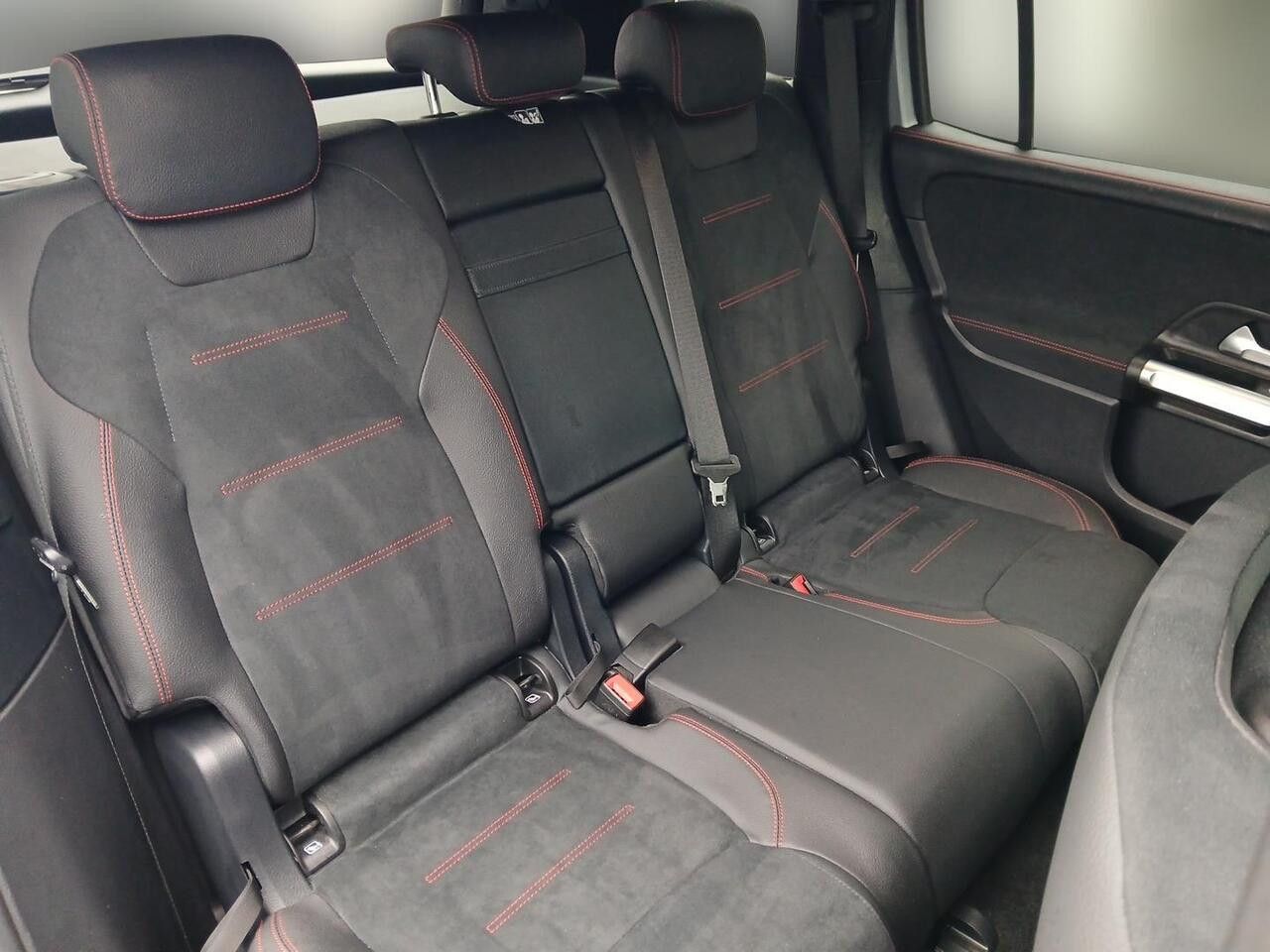 Zdjęcie pojazdu 12 / 24