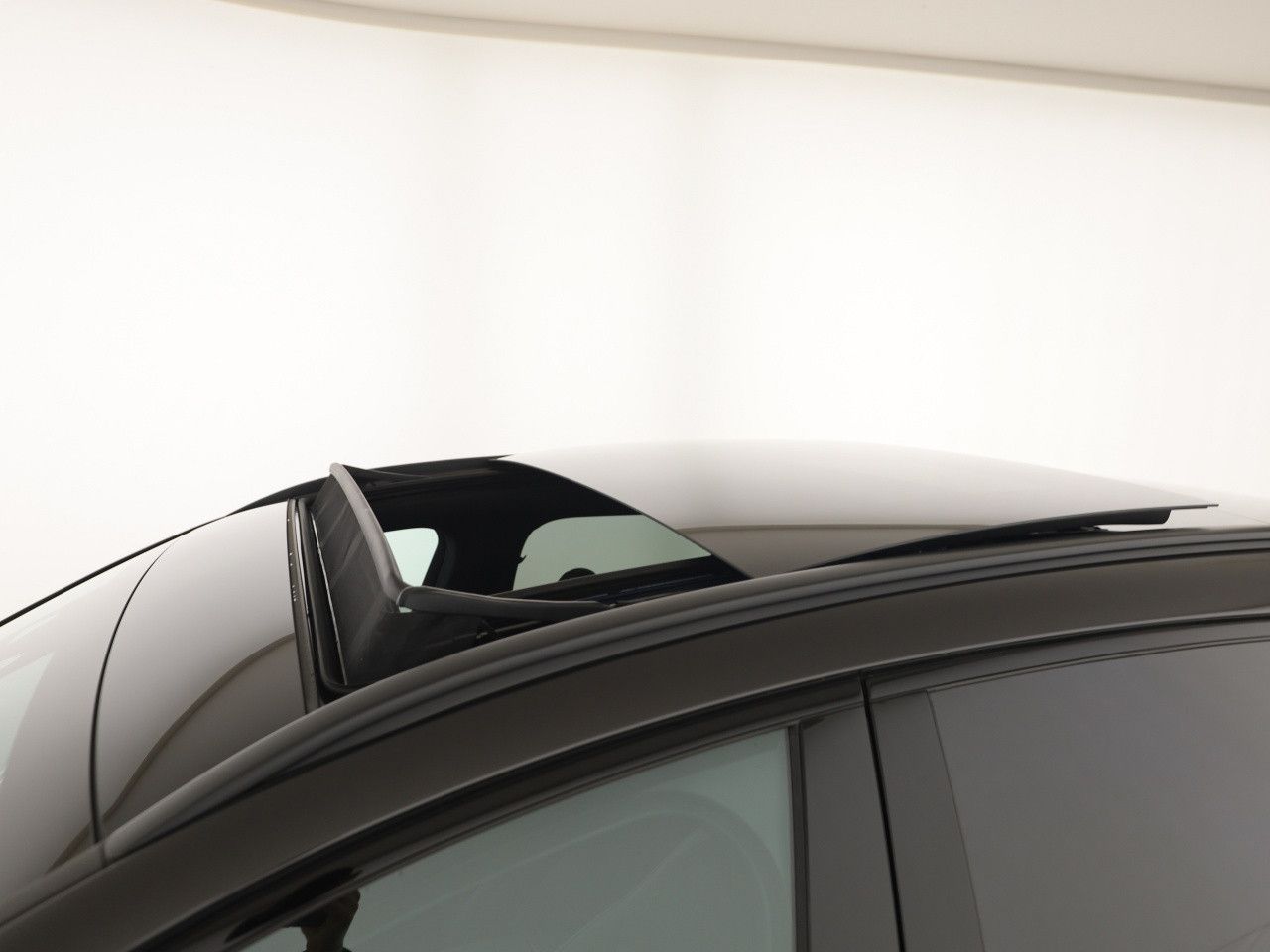 Mercedes-Benz E-Klasse – Bild 22