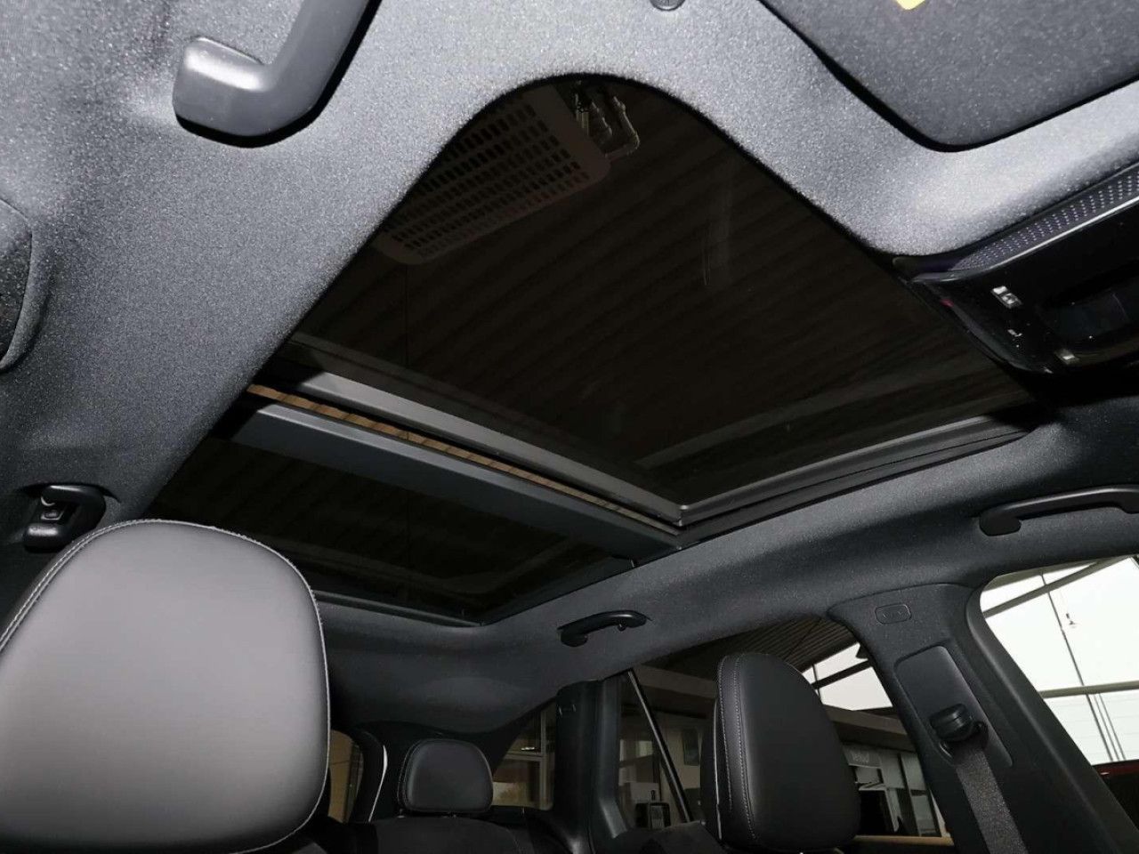 Mercedes-Benz GLC – Bild 7