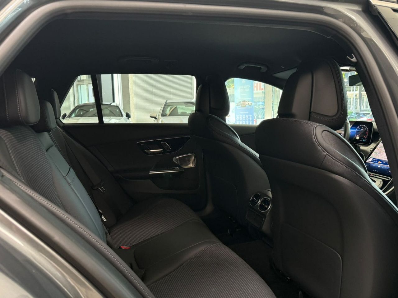 Mercedes-Benz C-Klasse – Bild 19