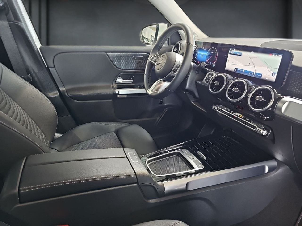 Mercedes-Benz GLB – Bild 15