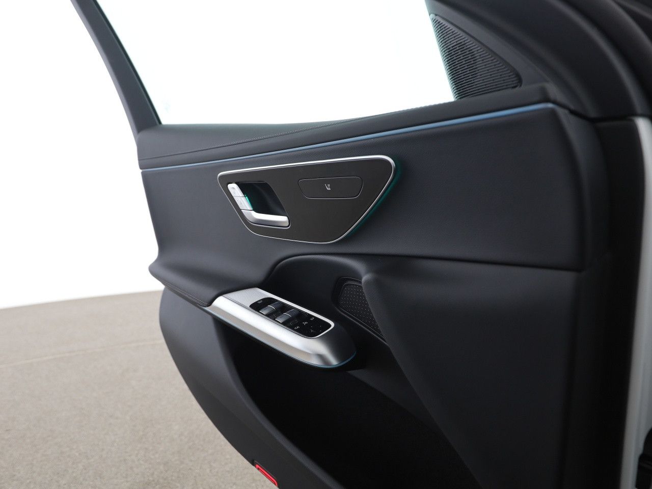 Mercedes-Benz E-Klasse – Bild 13
