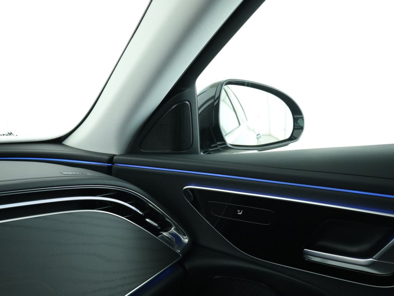 Mercedes-Benz E-Klasse – Bild 16