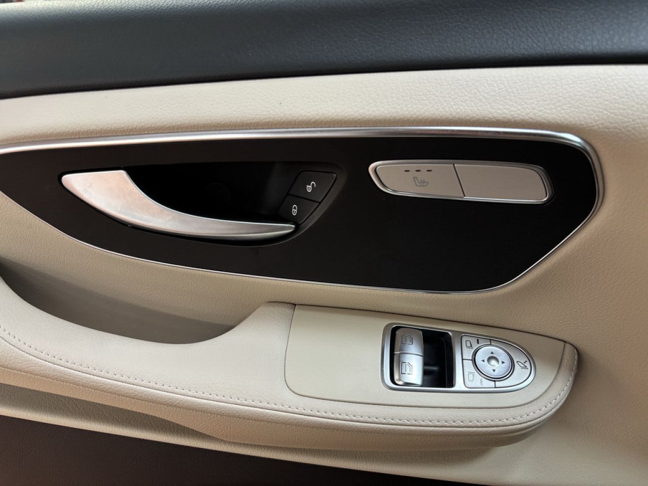 Fahrzeugbild 15 / 26