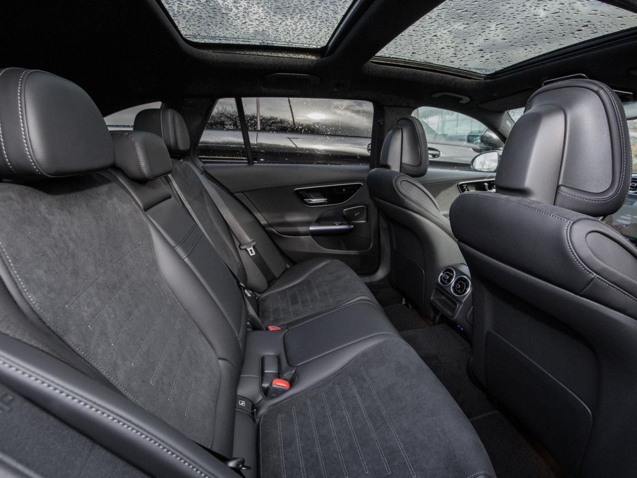 Mercedes-Benz C-Klasse – Bild 7