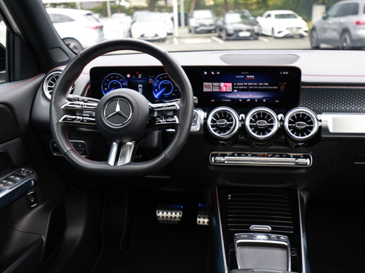 Mercedes-Benz EQB – Bild 9