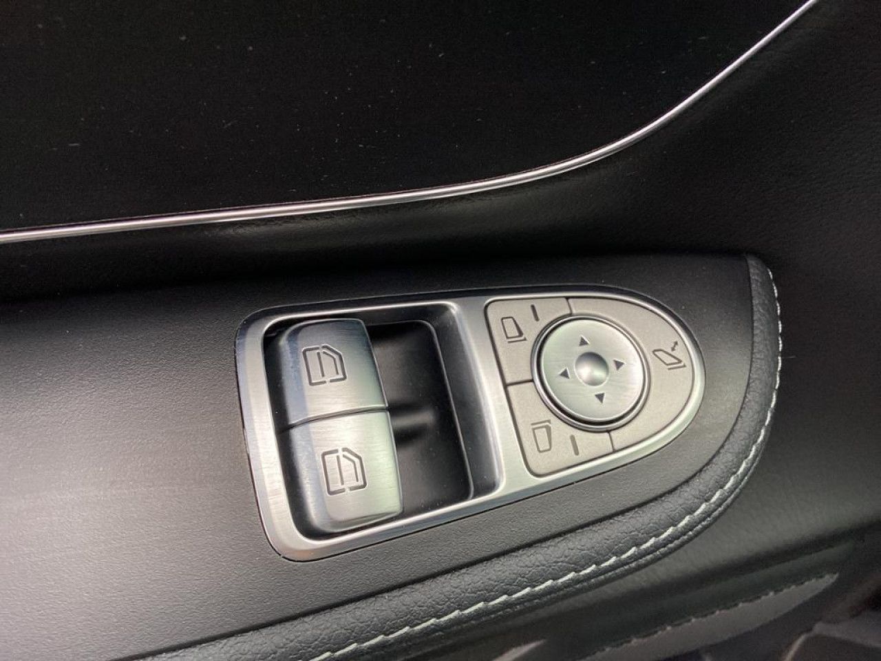 Fahrzeugbild 18 / 23