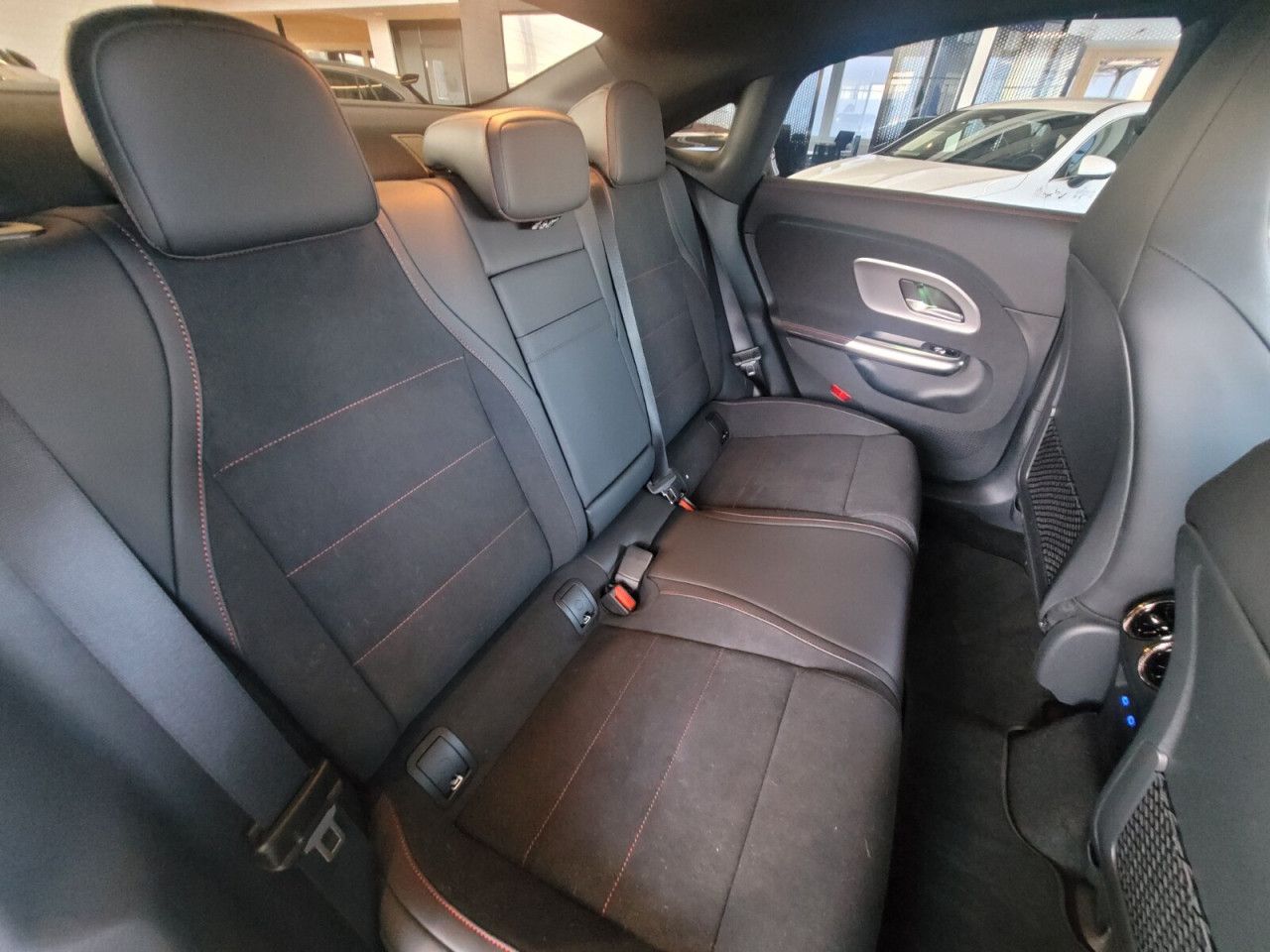 Fahrzeugbild 10 / 15