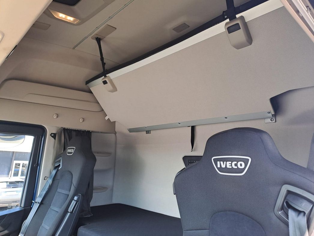 IVECO | S-WAY AS260S46 Y/FP