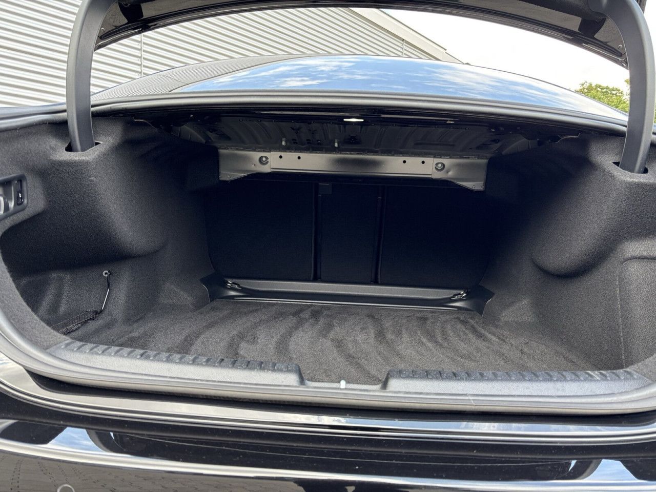 Mercedes-Benz E-Klasse – Bild 20