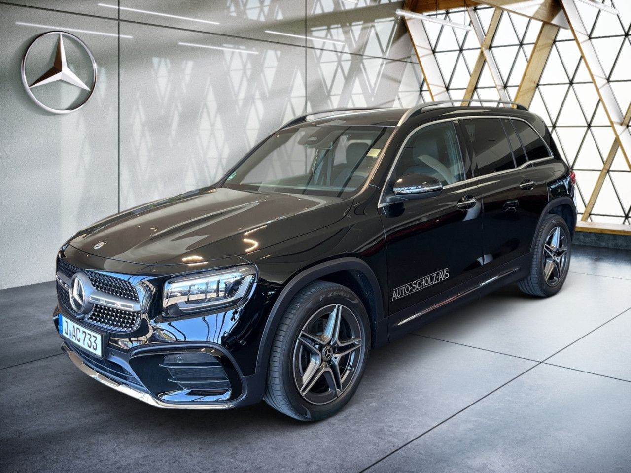 Mercedes-Benz GLB – Bild 2