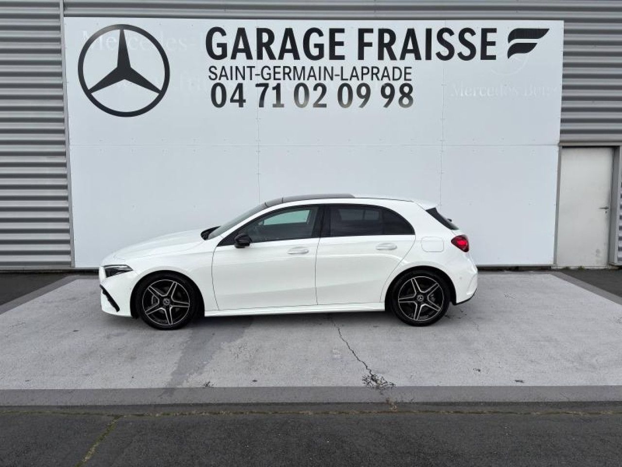 Photo du v&eacute;hicule 3 / 16