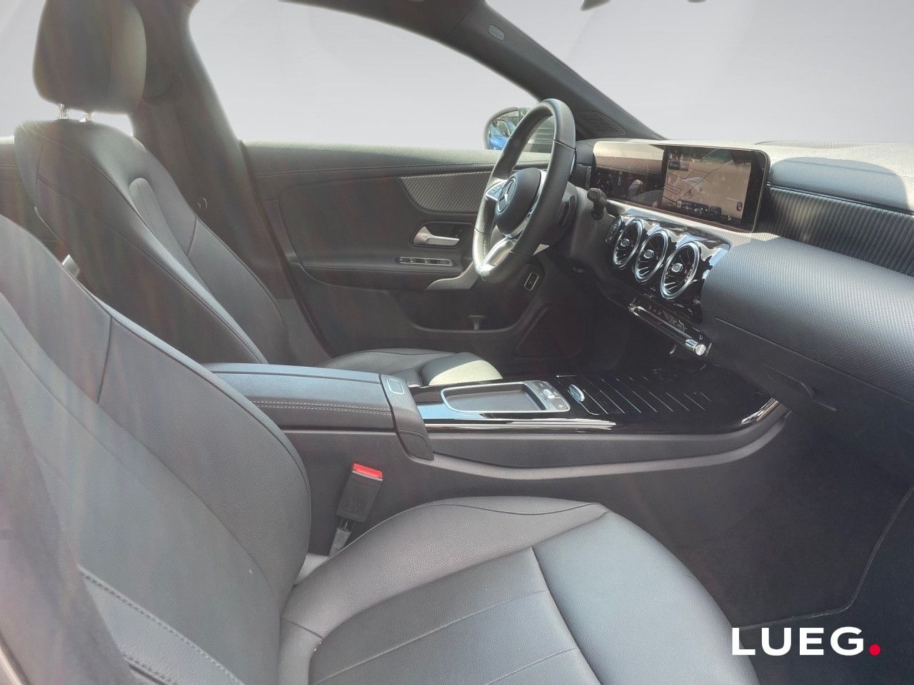 Mercedes-Benz CLA – Bild 8