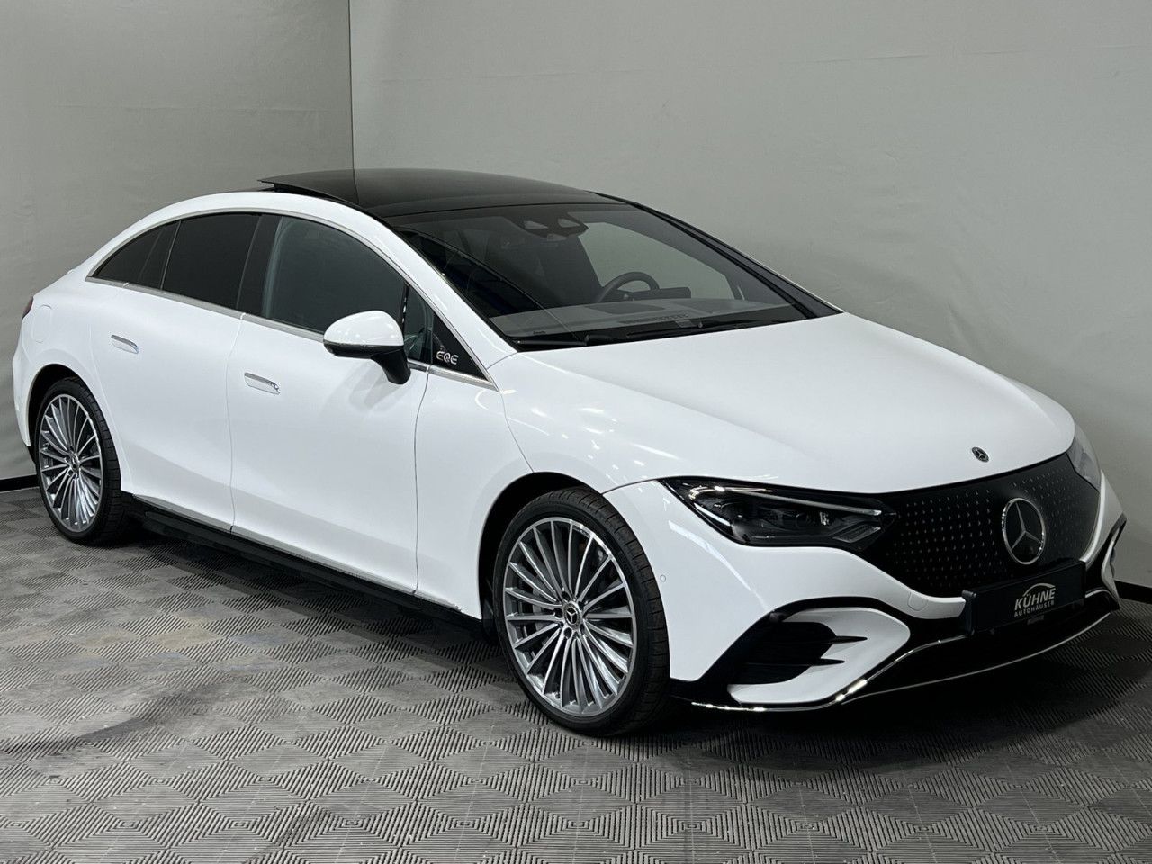 Mercedes-Benz EQE – Bild 16
