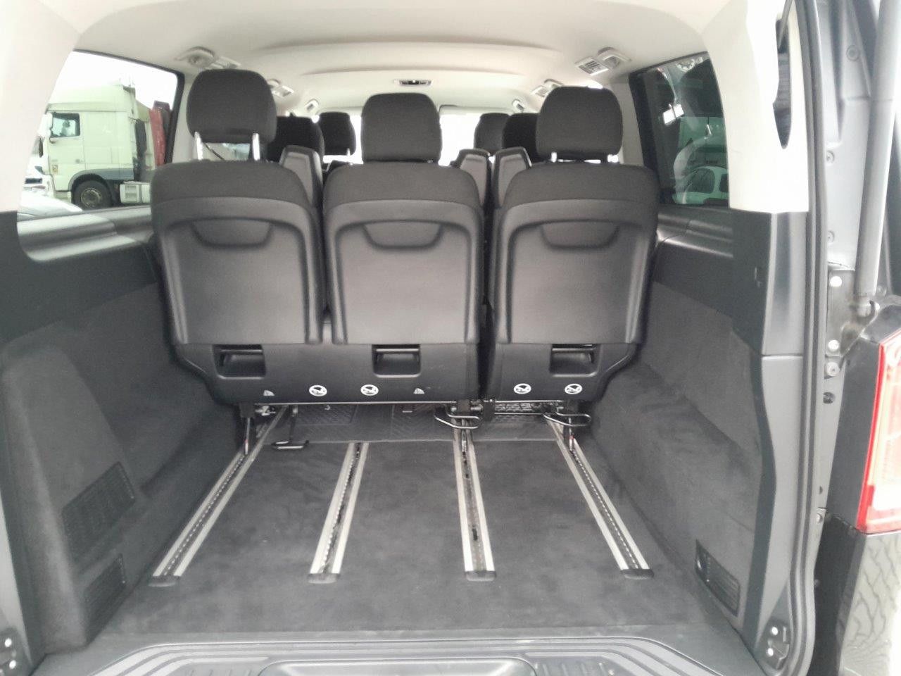 Zdjęcie pojazdu 8 / 20