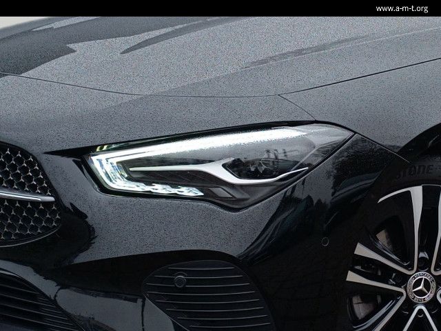 Mercedes-Benz CLA 180