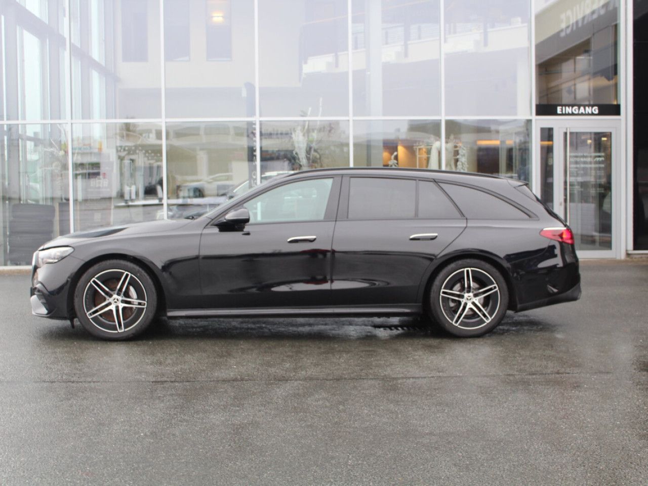 Mercedes-Benz E-Klasse – Bild 2